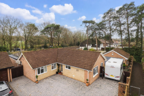 25, Chestnut Drive, Southampton SO40 7DW
