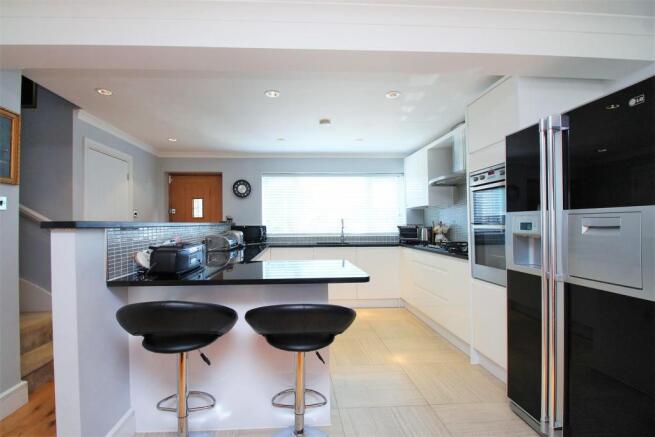 Kitchen/Breakfast Room