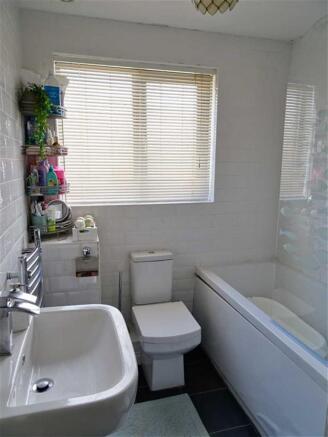 BATHROOM: