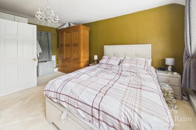2 bed Semi-Detached for sale Image 12