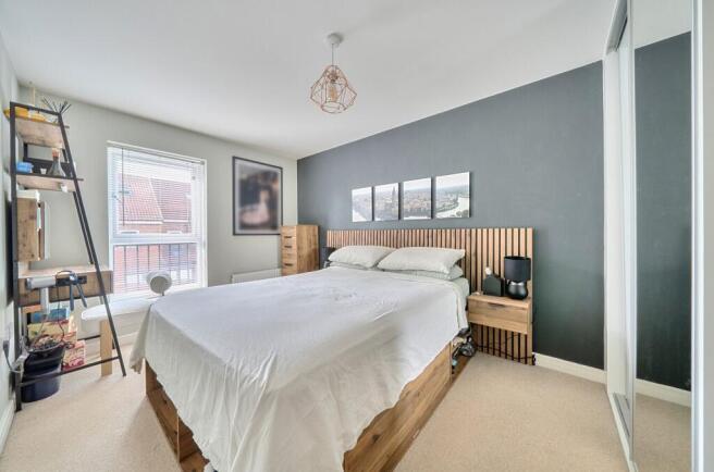 3 bed Semi-Detached for sale Image 10