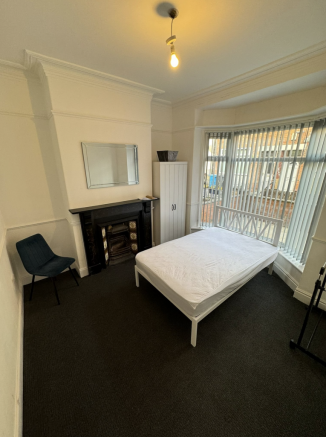 3 bed House to rent Image 4