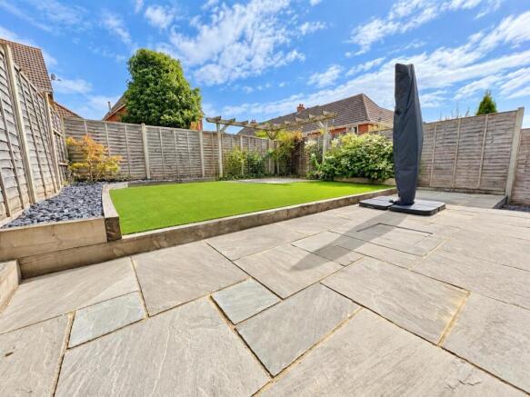 garden 3.jpg