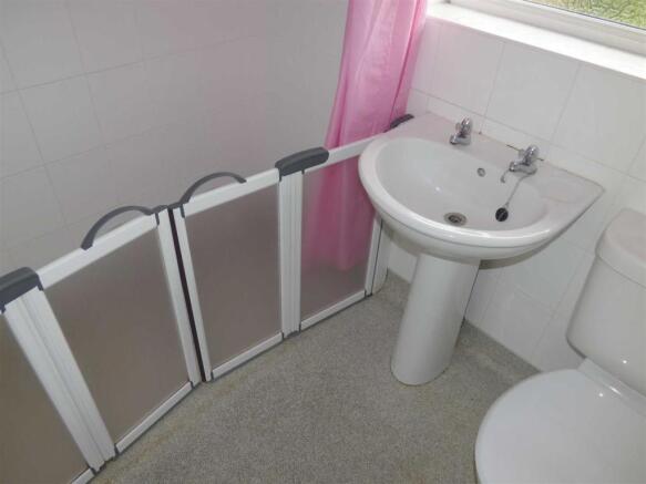 Walk In Shower Room