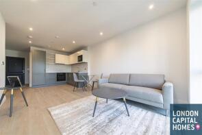 20, Chapman House, Filmworks Walk, London W5 5EF