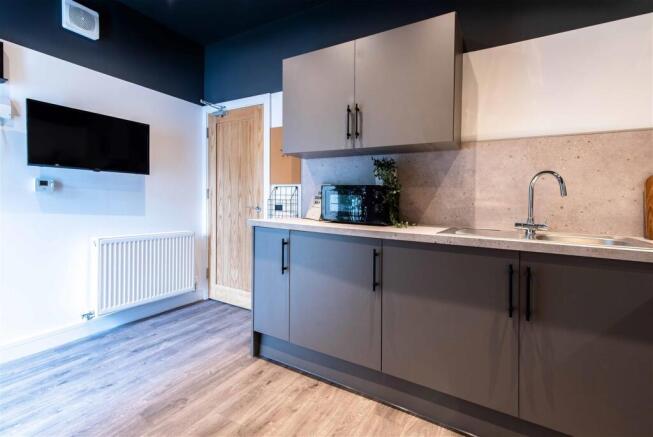 86 wolfa st-low-20.jpg