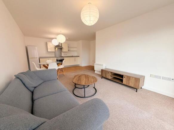 Lounge / diner / Kitchen