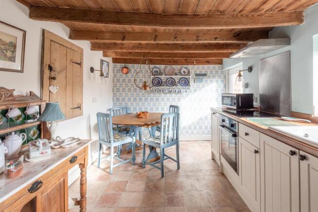 KITCHEN/DINER