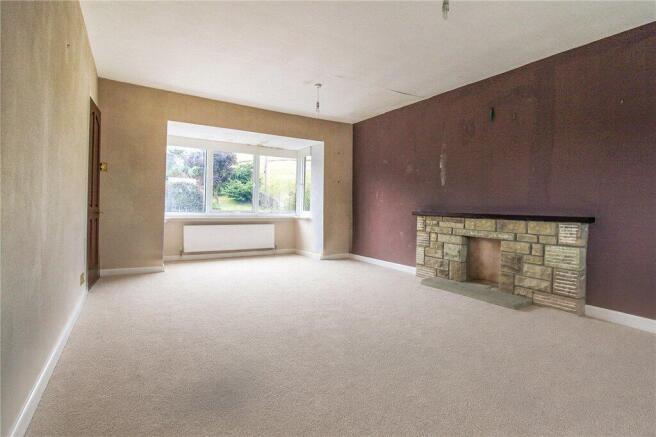 4 bed Detached for sale Image 8