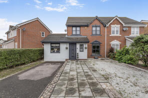 19, Collingwood Road, Rainham RM13 8SZ