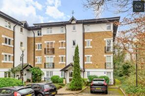 Flat 7, 1 Hardy Court, Makepeace Road, Wanstead, London E11 1UP