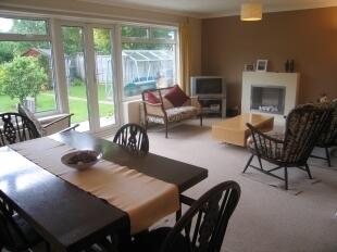 Sitting/Dining Room