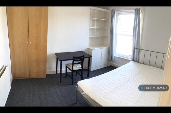 First Floor Middle Bedroom
