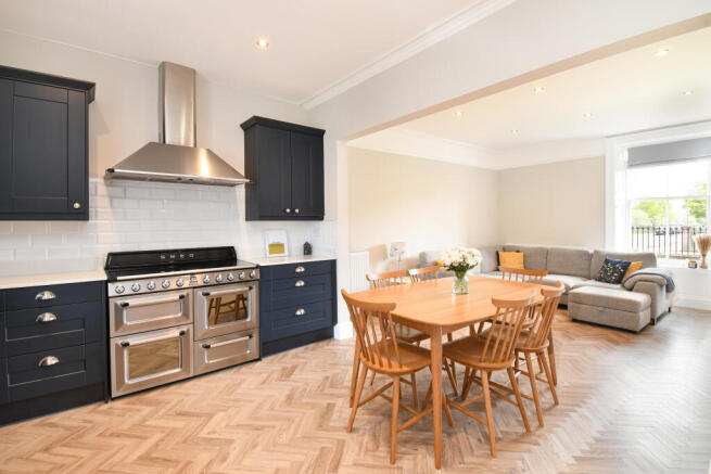 Family Dining Kitchen