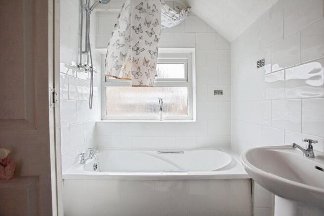 2 bed Semi-Detached for sale Image 10