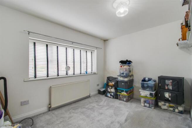 2 bed Semi-Detached for sale Image 8