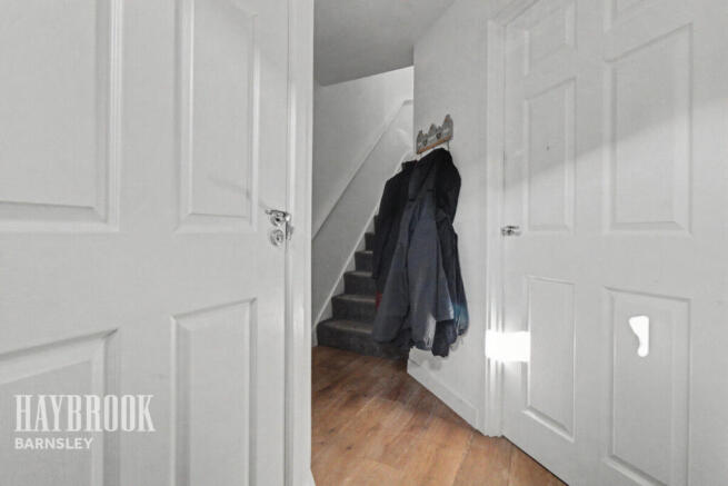 3 bed Semi-Detached for sale Image 5