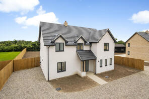 Repton House, Rectory Road, Newton CO10 0QZ