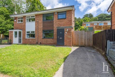 Cross Hey Avenue, Prenton, CH43
