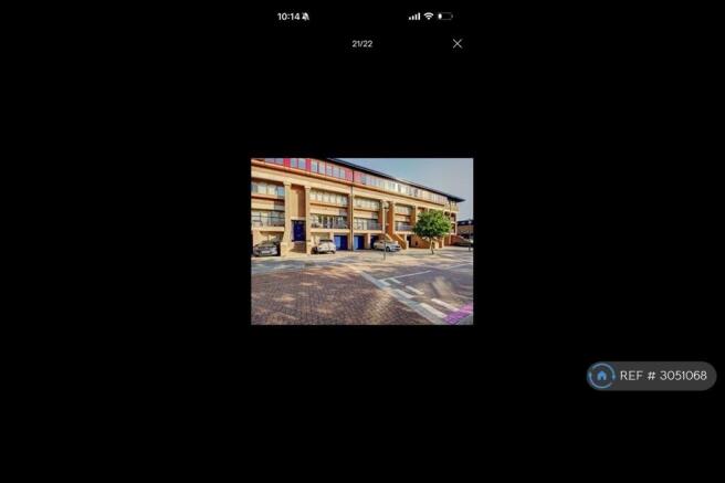 1 Car Parking Space