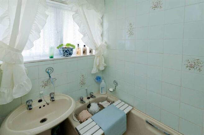 Photo 6