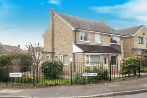 60, Thorpe Lane, Almondbury, Huddersfield HD5 8TA
