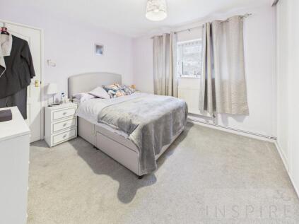 Ashdown Drive, Crawley, RH10