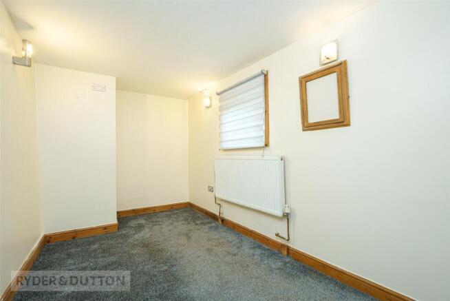 2 bed Detached for sale Image 7