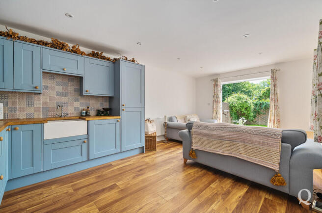 701a4c43-8279-4a1...