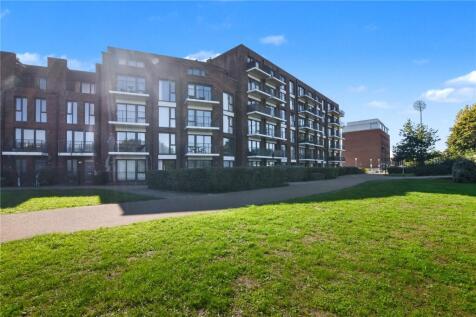 Waters Edge, Youngman Place, Taunton, Somerset, TA1