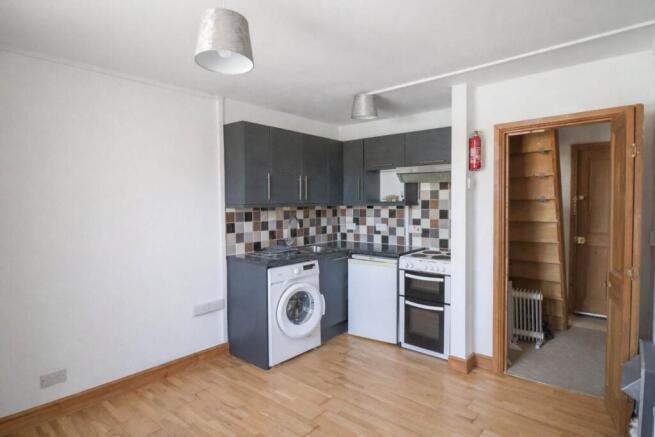 Moorland Road, South Ward photo 4