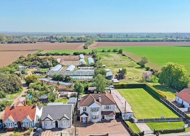 Little Wakering Road, Little Wakering, Essex, SS3 photo 3