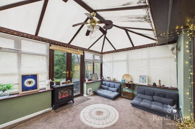Woodspring Court, Sheffield, South Yorkshire, S4 photo 4