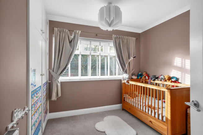 5 bed Detached Bungalow for sale Image 11