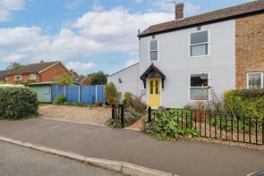 46 Newhaven, Yarmouth Road, Bungay NR35 2PL