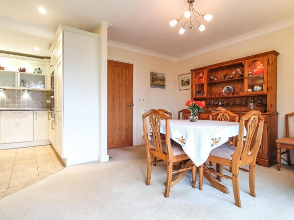 Open plan living/...