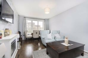 Flat 6, Garrick House, Devonshire Road, Chiswick, London W4 2AL