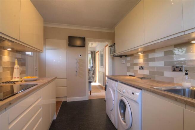 Kitchen Pic 2