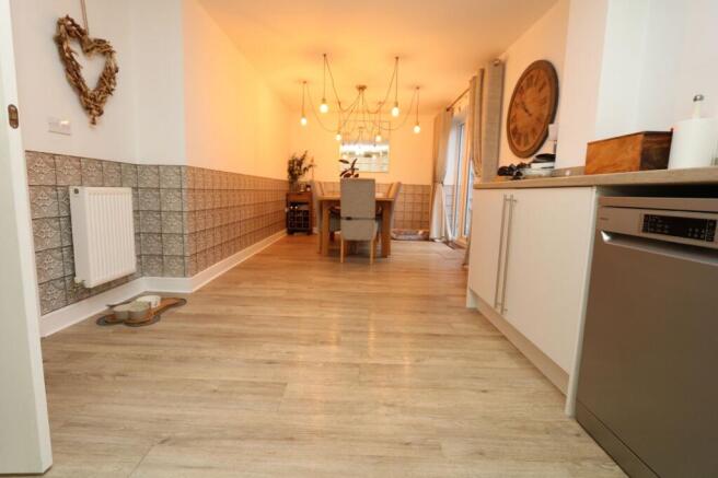 Kitchen/Dining Room