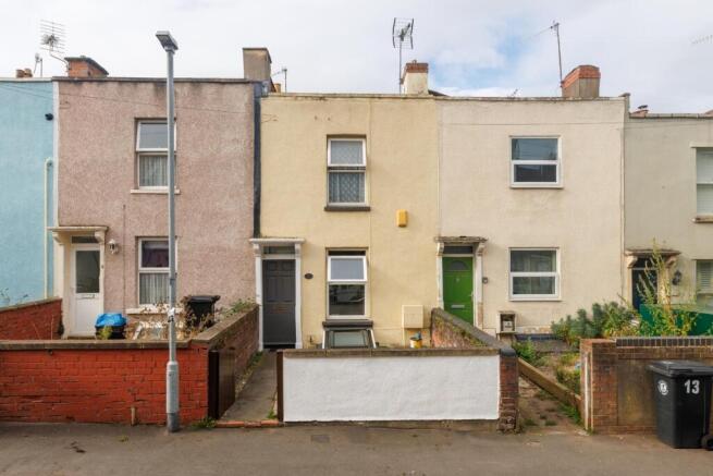 11 Victoria Place