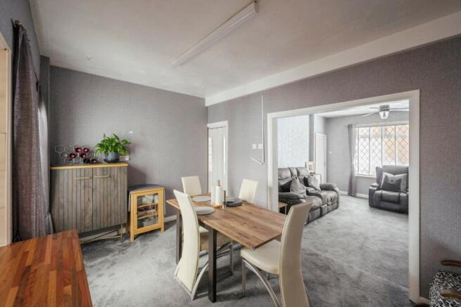 2 bed Terraced for sale Image 4