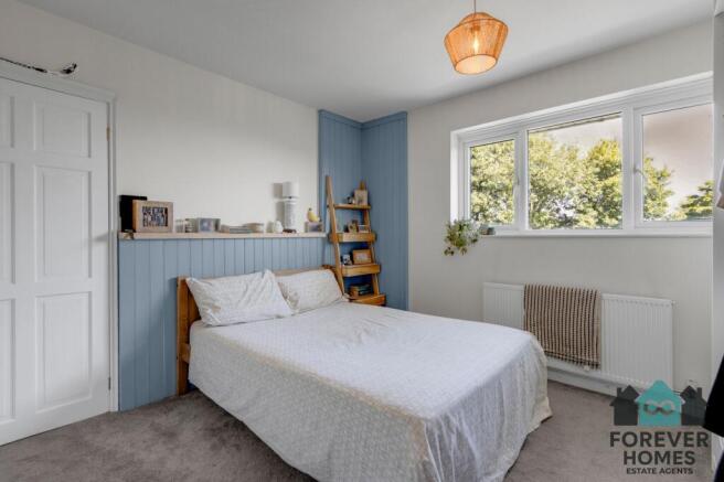 3 bed Semi-Detached for sale Image 10