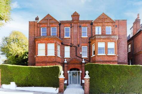 Frognal,
Hampstead, NW3