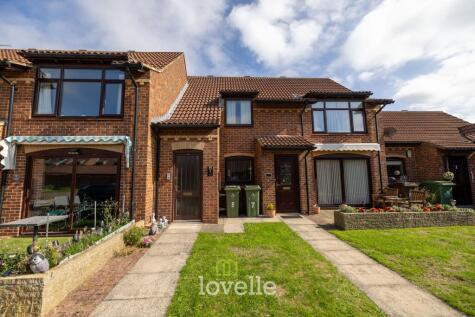 St. Johns Court, Grimsby, DN34