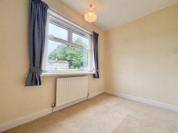 2 bed Detached Bungalow for sale Image 11