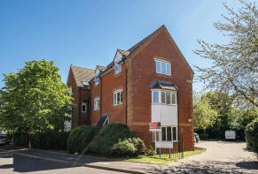31, Foxglove Road, Rush Green, Romford RM7 0YW