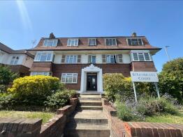 2, St Leonards Court, Portsmouth Road, Thames Ditton KT7 0TG