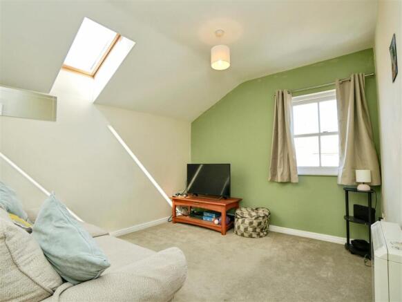 1 bed Apartment for sale Image 6