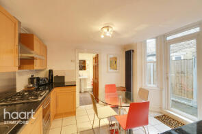 4a, East Road, Stratford, London E15 3QR