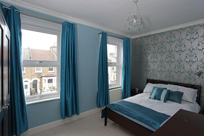 Photo 10